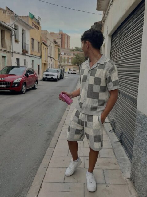 Customer wearing ESSNTL Pixel Set